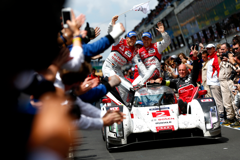 Illustration for article titled The 24 Hours Of Le Mans In 12 Stunning Photos